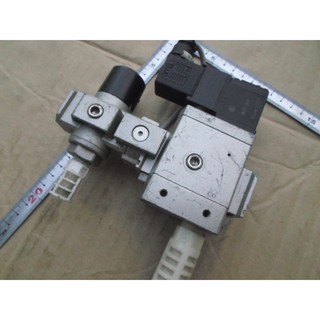 Van áp, đồng hồ cũ xịn rẻ