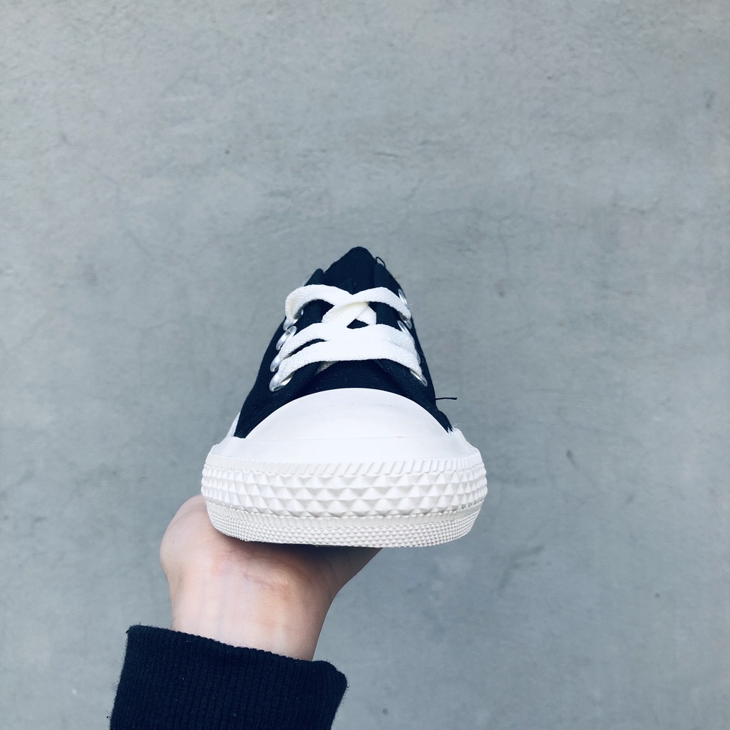 Giày sục đạp gót cv trơn giày lười ulzzang vải canvas chất lượng cao Hot Hit