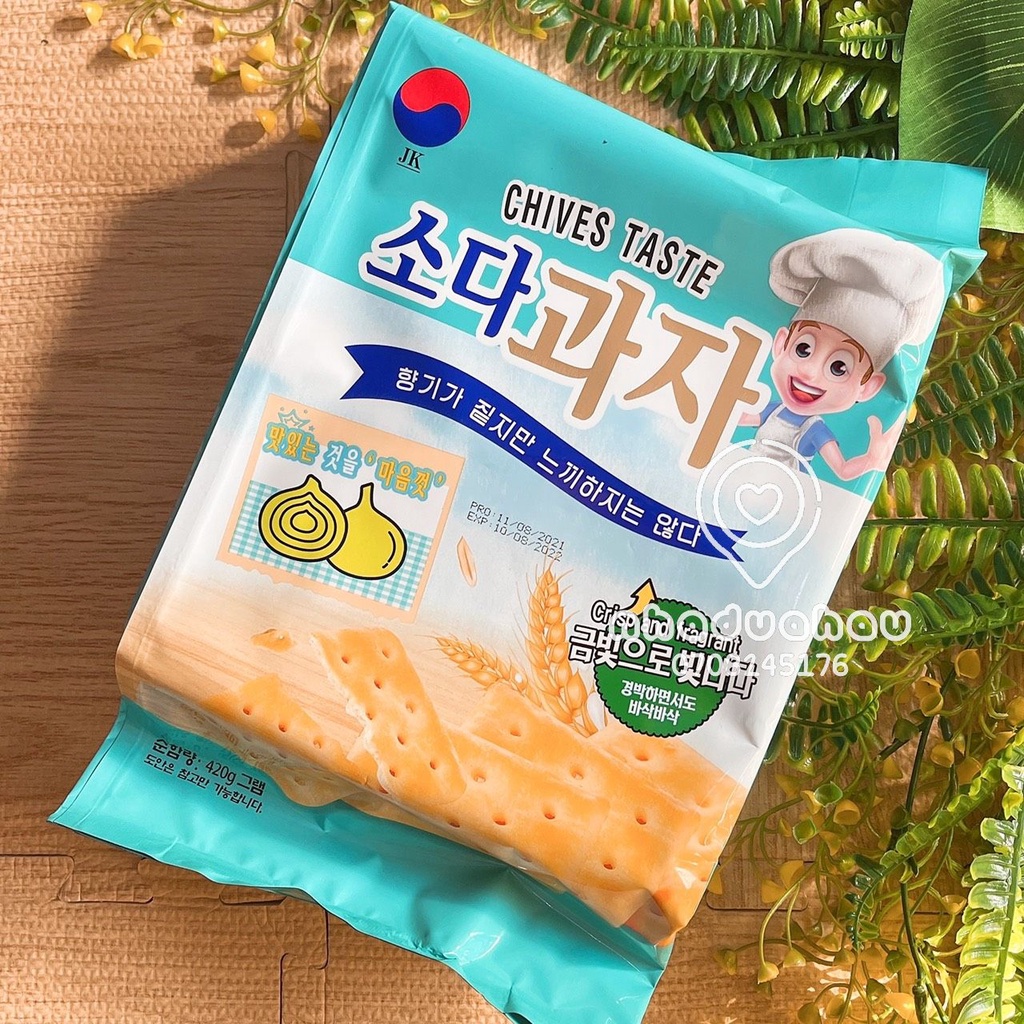 Một gói bánh lạt soda kiêng ít đường vị phomai/hành tây/trứng muối/sữa tươi JK Hàn Quốc gói 420gam