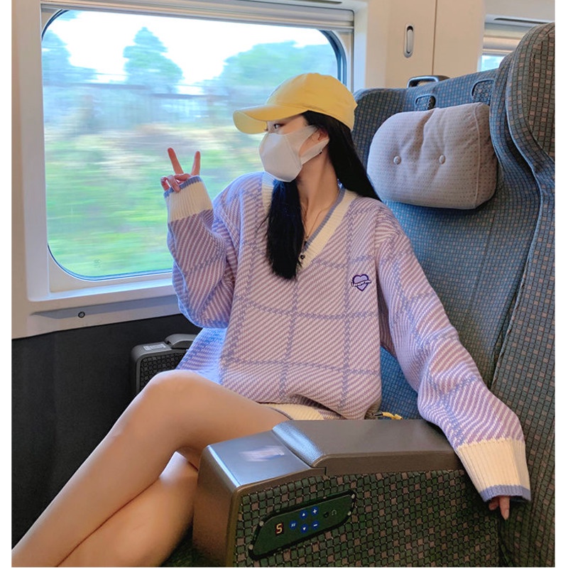 Áo khoác len cổ chữ V mềm mại cho nữ