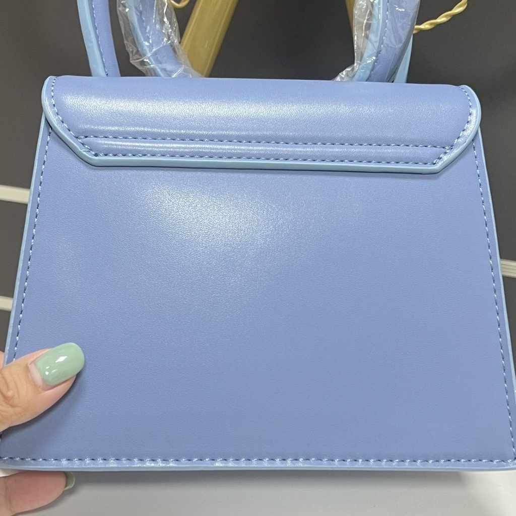 Túi Đeo Chéo Jacquemus Phong Cách Mới 2022 Mùa Thu Cho Nữ  Túi Xách Có Quai Cầm Có Thể Điều Chỉnh Le Chiquito