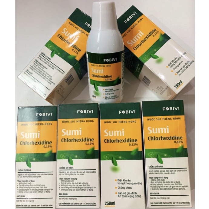 Nước súc miệng họng SUMI CHLORHEXIDINE