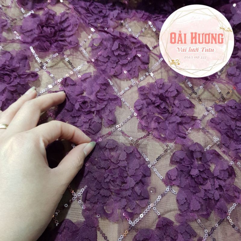 Voan Lưới Thêu Ép Hoa Mẫu Đơn Và Kim Sa