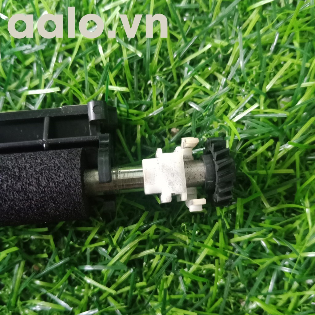 Trục nhung bên trong máy in canon 2900 1020