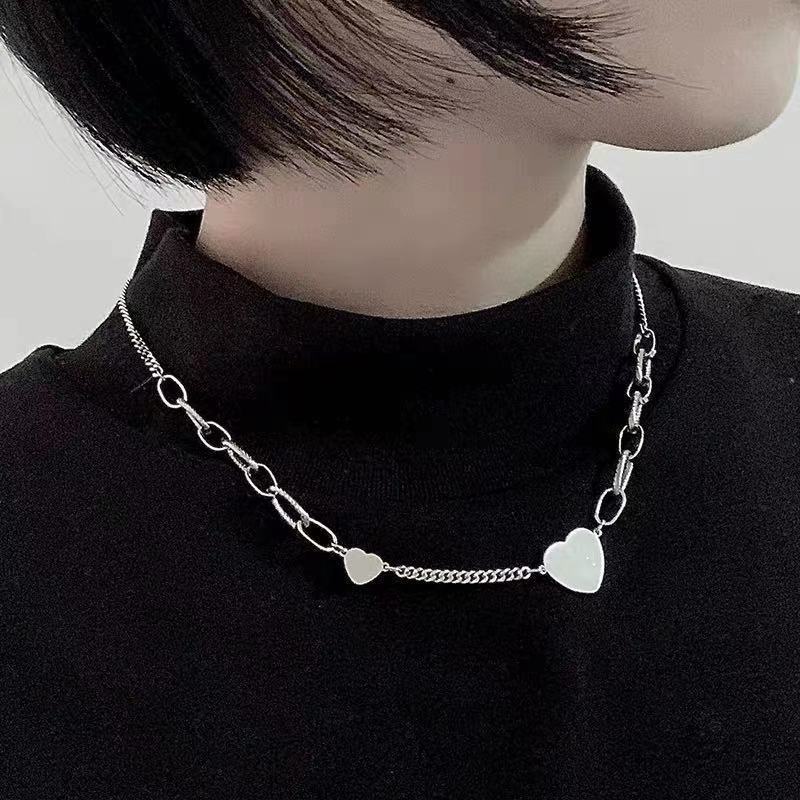 Vòng Cổ Thiết Kế Mặt Trái Tim Đơn Giản Phong Cách Hip hop Cổ Điển Thời Trang Mới Cho Nữ