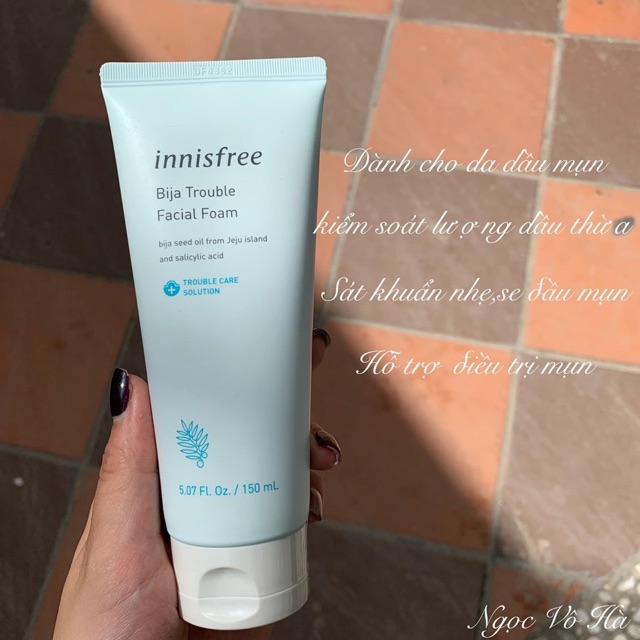 Sữa rửa mặt ngăn ngừa mụn Innisfree Bija Trouble Facial Foam - Guu