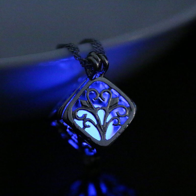 Glow In Dark Locket Hollow Glowing Stone Vòng cổ sáng mặt dây chuyền