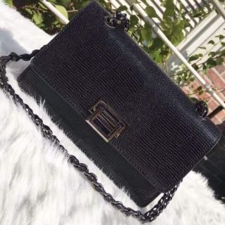 Túi Charles& Keith