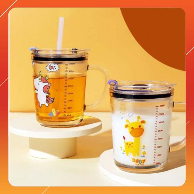 Ly Thủy Tinh Nắp Đậy Kẻ Vạch 400ml (Tặng Kèm Ống Hút)