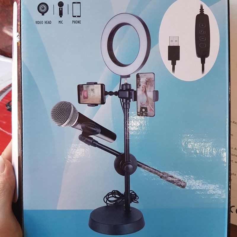 Đèn LiveStream để bàn 4 in 1