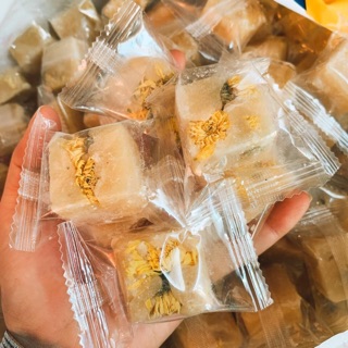 Trà hoa cúc đường phèn