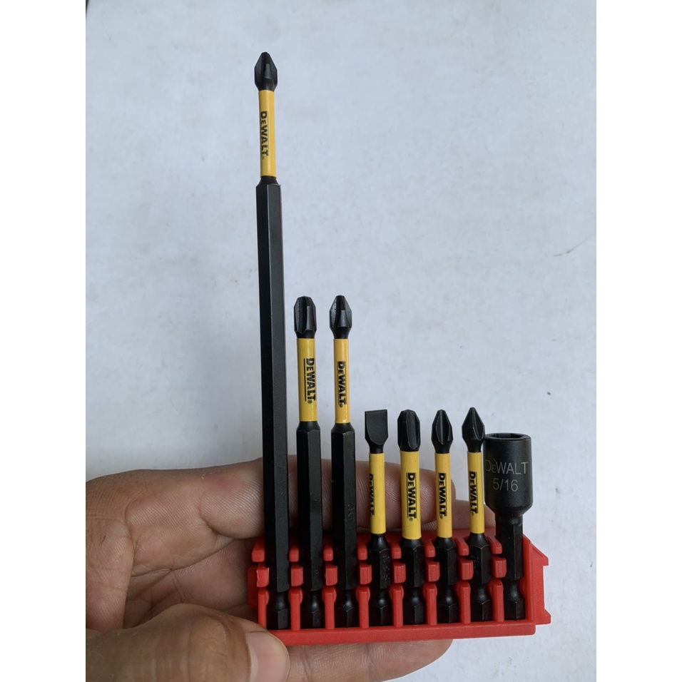 Bộ 8 món mũi vít - đầu bắn tôn Dewalt đen vàng chính hãng