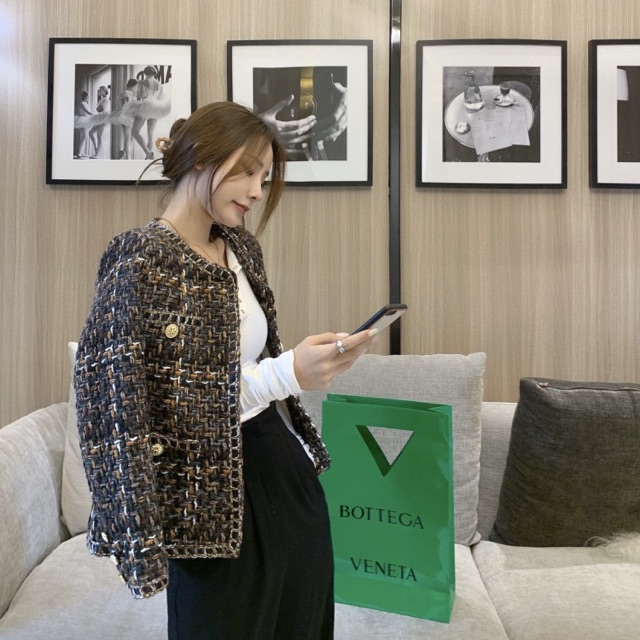 𝐂𝐎́ 𝐒𝐀̆̃𝐍. Áo Khoác Dạ Tweet Tiểu Thư