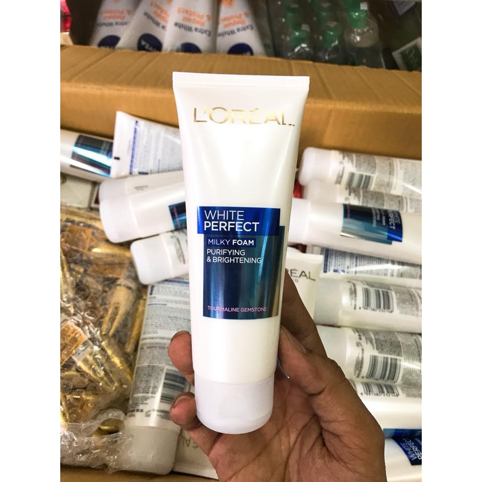 (100ml) Sữa Rửa Mặt Trắng Da L'Oreal White Perfect | BigBuy360 - bigbuy360.vn