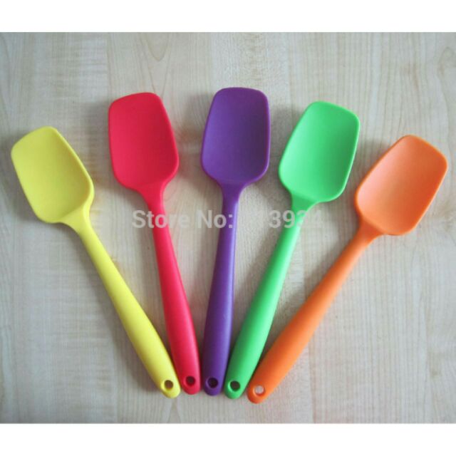 Spatula vét silicon đúc tròn