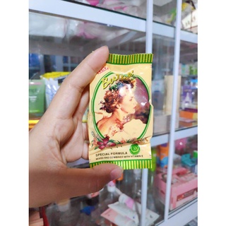 Kem dưỡng da trắng mịn butae thái lan