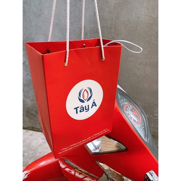 Túi giấy in logo Tây Á/ Túi đựng hộp quà