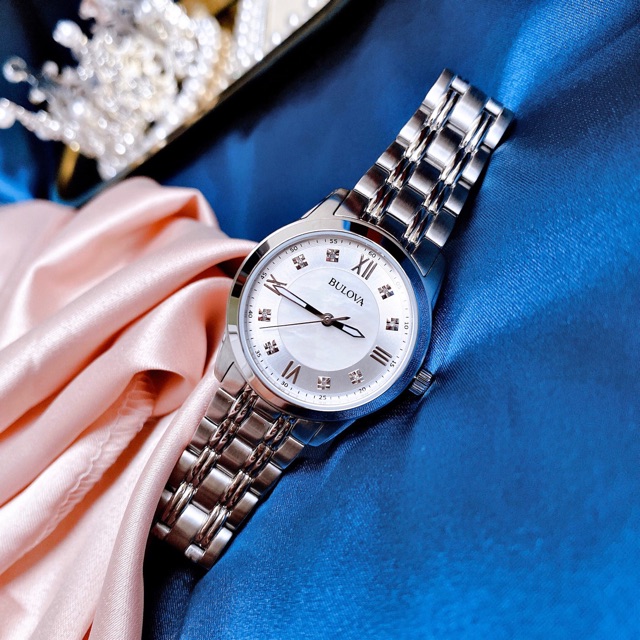 Đồng hồ nữ chính hãng Bulova Diamond Accent 96P179