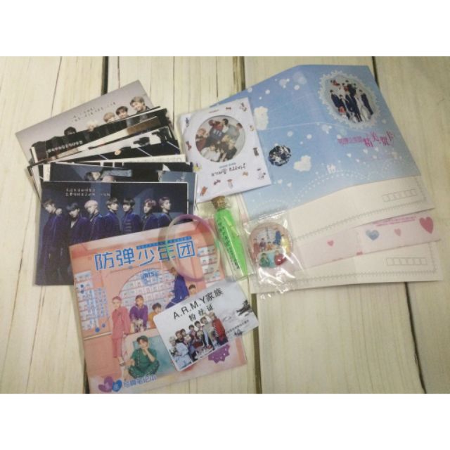 MUA 1 TẶNG 1 Giỏ quà Hộp quà nghệ sĩ/idol (Luhan, BIGBANG, TFBOYS, BTS,...) | BigBuy360 - bigbuy360.vn