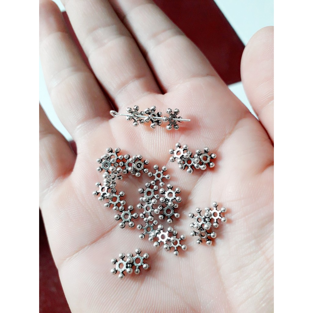 Charm hợp kim giá sỉ TPHCM : 50g = 23k / 1 gói