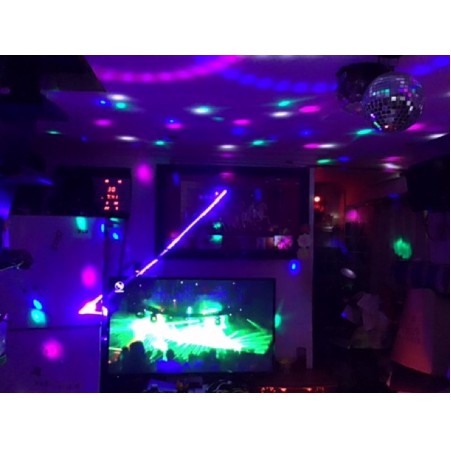 Đèn led quả cầu vũ trường cảm biến theo nhạc