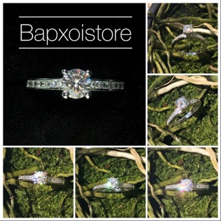 Nhẫn FULL Mossanite: Chủ Moissanite 4,5-5,0-5,4ly + Tấm Moissanite vuông; trắng nước D, kiểmđịnh GRA; Bạc 925 mạ bạchkim