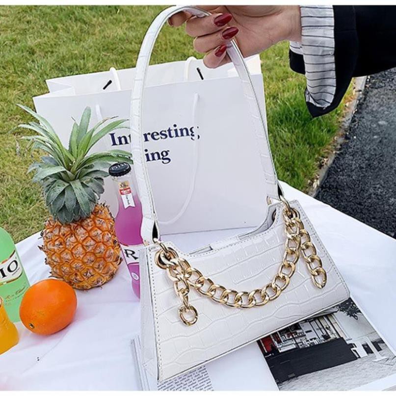 👛ẢNH SHOP CHỤP👛 TÚI ĐEO VAI, TÚI KẸP NÁCH PHỐI XÍCH SANG CHẢNH BH 444 | BigBuy360 - bigbuy360.vn