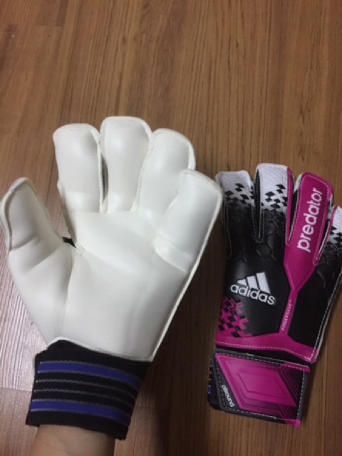 Găng tay thủ môn ADIDAS PREDATOR