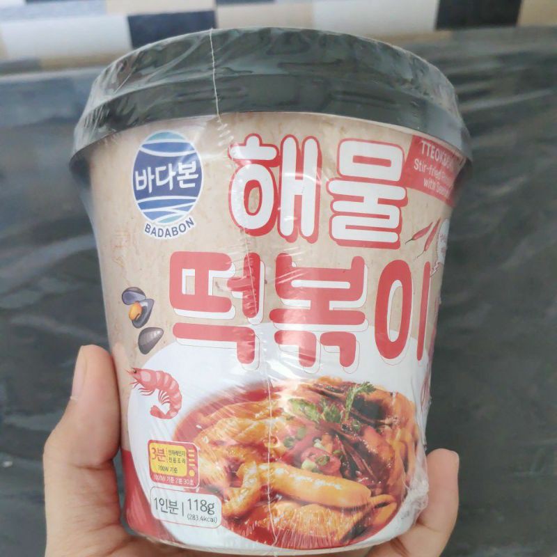 Tokbokki dạng hộp vị hải sản chua cay siêu ngon 118g