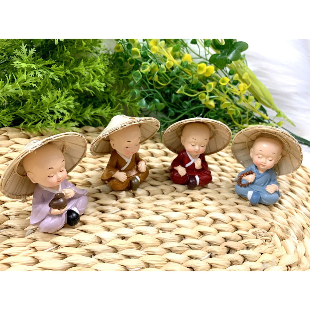 Bộ 4 tượng chú tiểu tịnh tâm thiền định đội nón lá ( Hình Thật - Video thật )