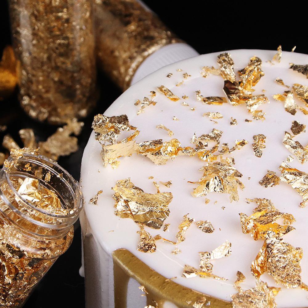 Lá vàng, lá bạc cán mỏng trang trí bánh kem (2 GRAM)