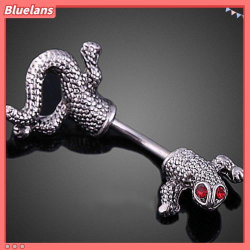 Khuyên rốn hình thằn lắn độc đáo