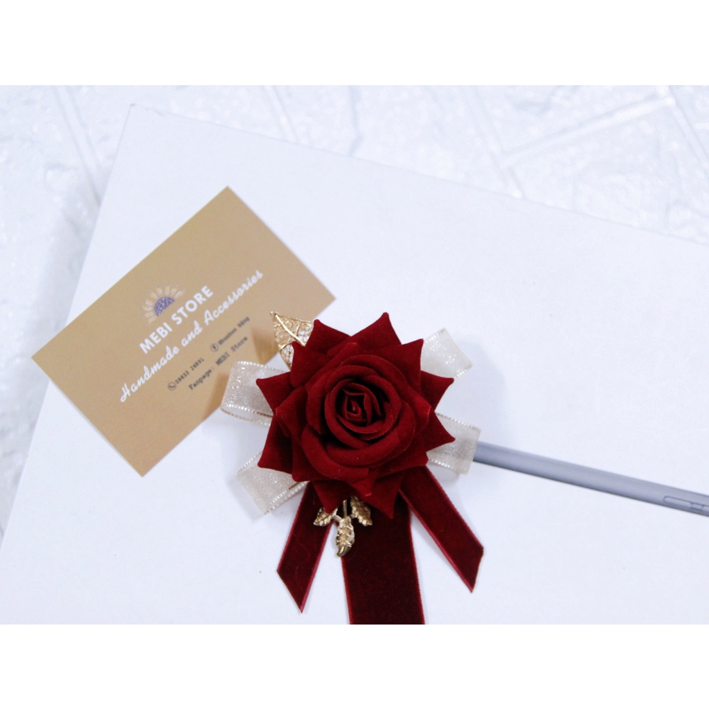 1 cái Hoa handmade cài áo cô dâu, chú rể, sui gia đám cưới màu đỏ mix ruy băng nhung