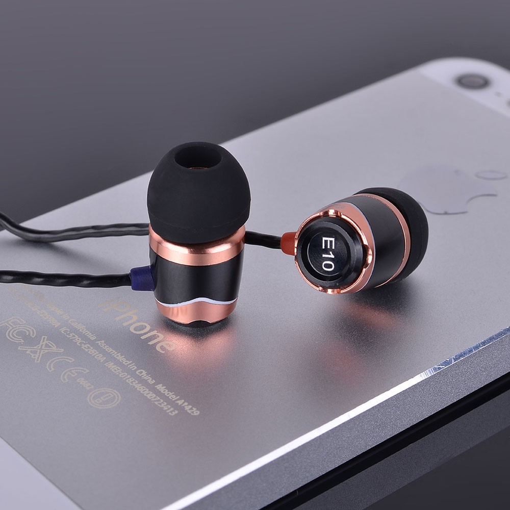 SoundMAGIC E10 original headset Stereo In-Ear 3.5mm Music Earphone without Microphone- Black/Gold