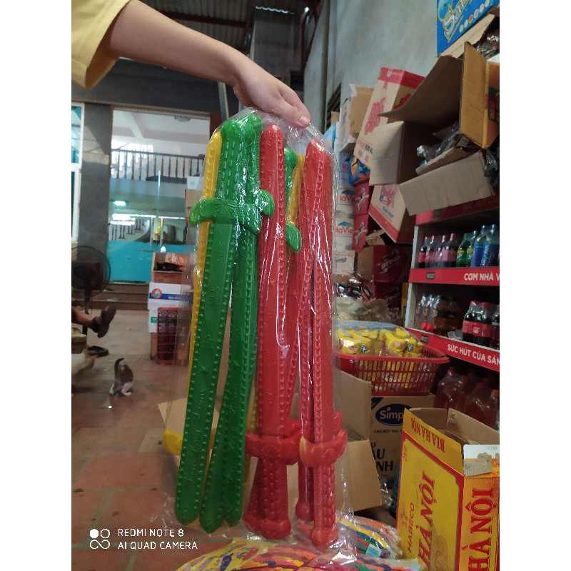Bịch 10 cái đồ chơi bằng nhựa