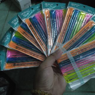 Kim nặn mụn rẻ xanh đỏ (10) chiếc