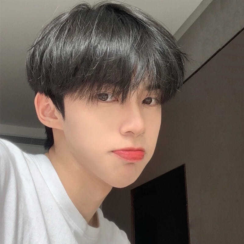 Tóc giả ngắn thẳng nguyên đầu kiểu mái thưa phiên bản Hàn Quốc cho nam học sinh/ thanh thiếu niên