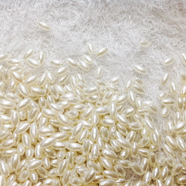 Gói 200 hạt cườm trai nhựa dài 6mm lúa gạo nhựa size 6li trang trí thủ công làm vòng tay sang trọng