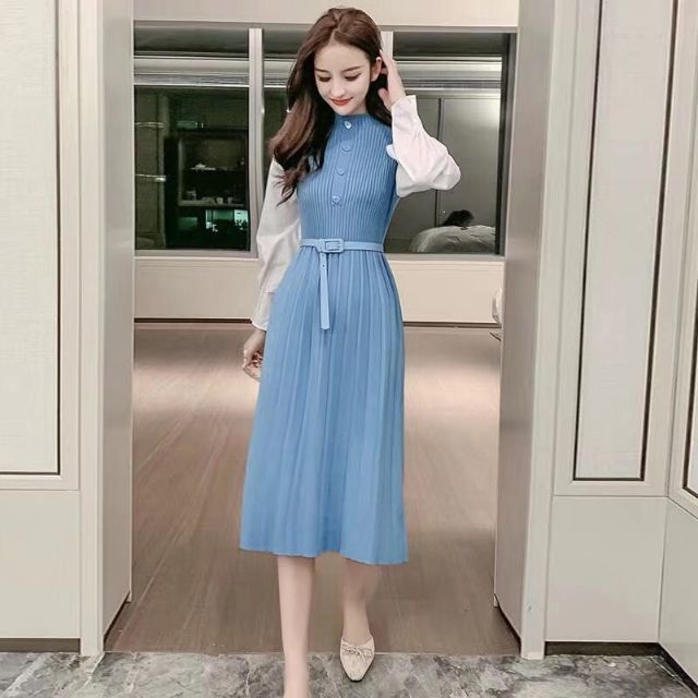 Váy len kèm thắt lưng