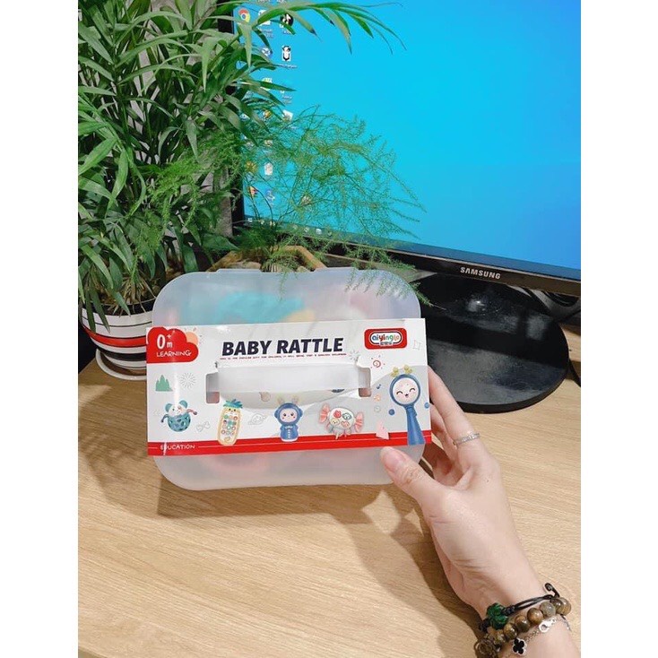 Bộ 10 gặm nướu BabyRattle an toàn cho bé.