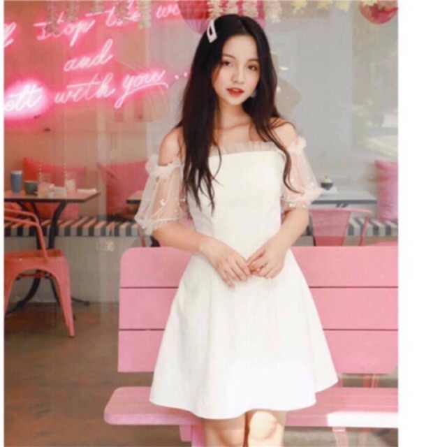 Đầm dự tiệc đính chuỗi hạt ngắn tay