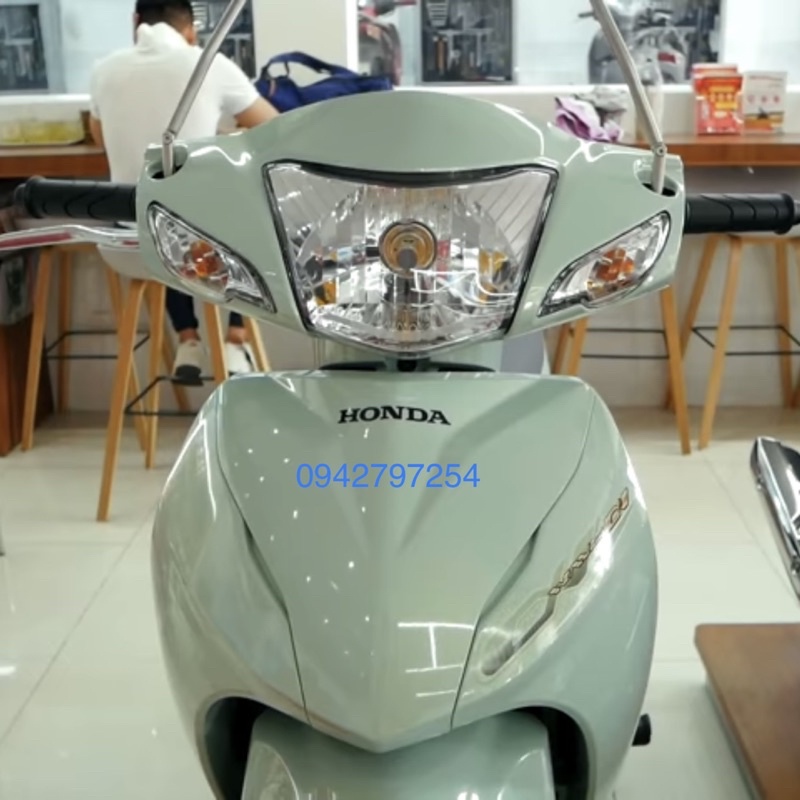 Sơn xe máy Honda Wave Alpha màu Xanh cốm UY002-1K và UY002-2K Ultra Motorcycle Colors