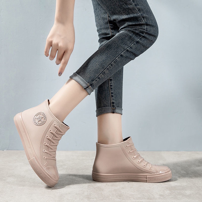 Giày bốt đi mưa đế dày chống thấm nước chống mài mòn và chống trượt thời trang cho nữ | BigBuy360 - bigbuy360.vn