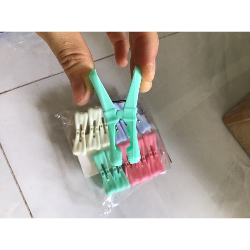 5 Kẹp nhựa, kẹp treo quần áo hình dễ thương