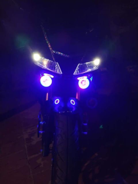 Mắt Cú R15v3 gắn như zin k cần chế cháo đục khoét