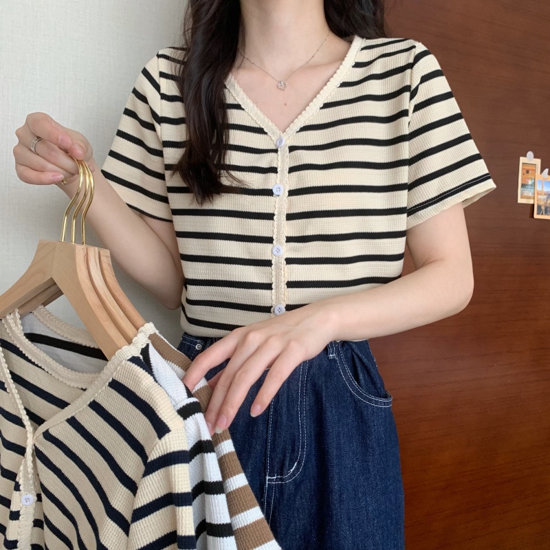 Áo thun cadigan nữ kẻ ngang form rộng tay ngắn cổ tim Hàn Quốc Áo phông nữ cadigan Cộc tay Cổ V Kẻ sọc ngang M7092