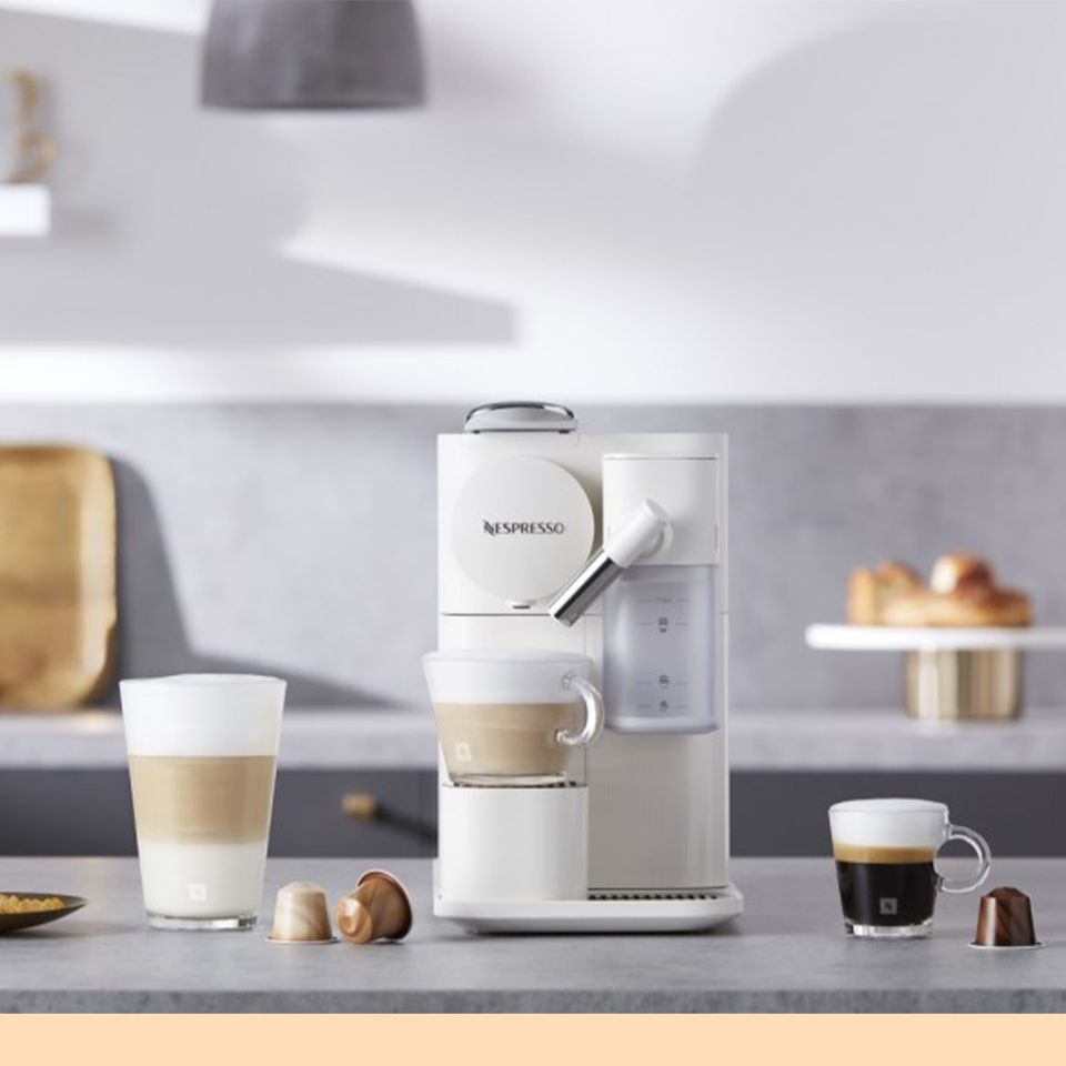 [Mã ELHADEV giảm 4% đơn 300K] MÁY PHA CÀ PHÊ VIÊN NÉN Delonghi Nespresso Lattissima One EN (Nhập Đức)