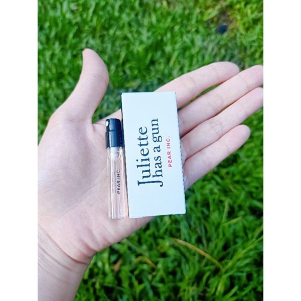 Vial nước hoa Juliette has a gu.n mùi Magnolia Bliss