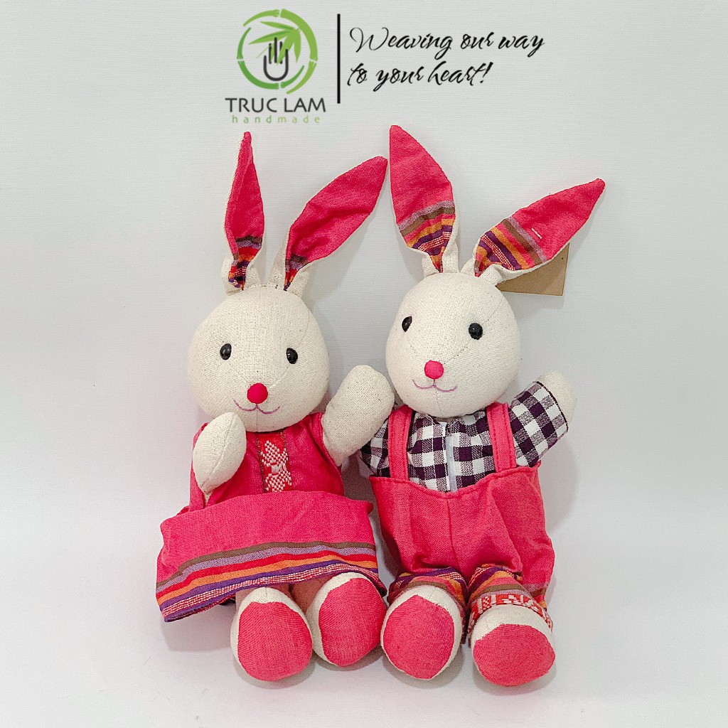 Combo Đôi Bạn Thỏ Nhồi Bông Mặc Trang Phục Vải Dệt Tay Thổ Cẩm Thái Mai Châu Size Lớn – Trúc Lâm Handmade