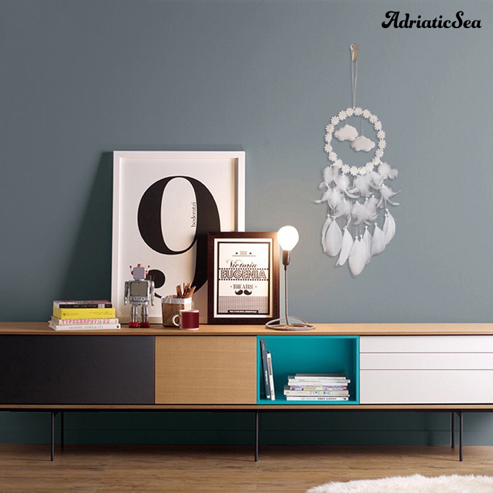 Dreamcatcher đính lông vũ trang trí